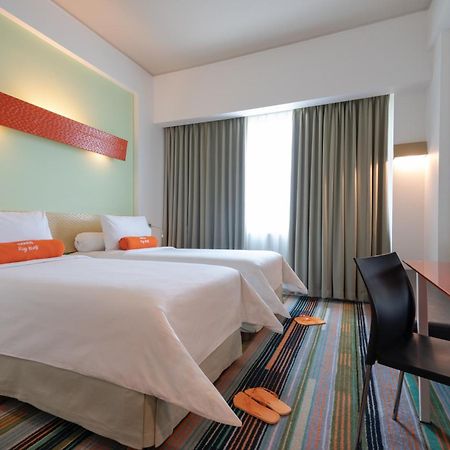 Harris Hotel & Convention Festival Citylink בנדונג מראה חיצוני תמונה