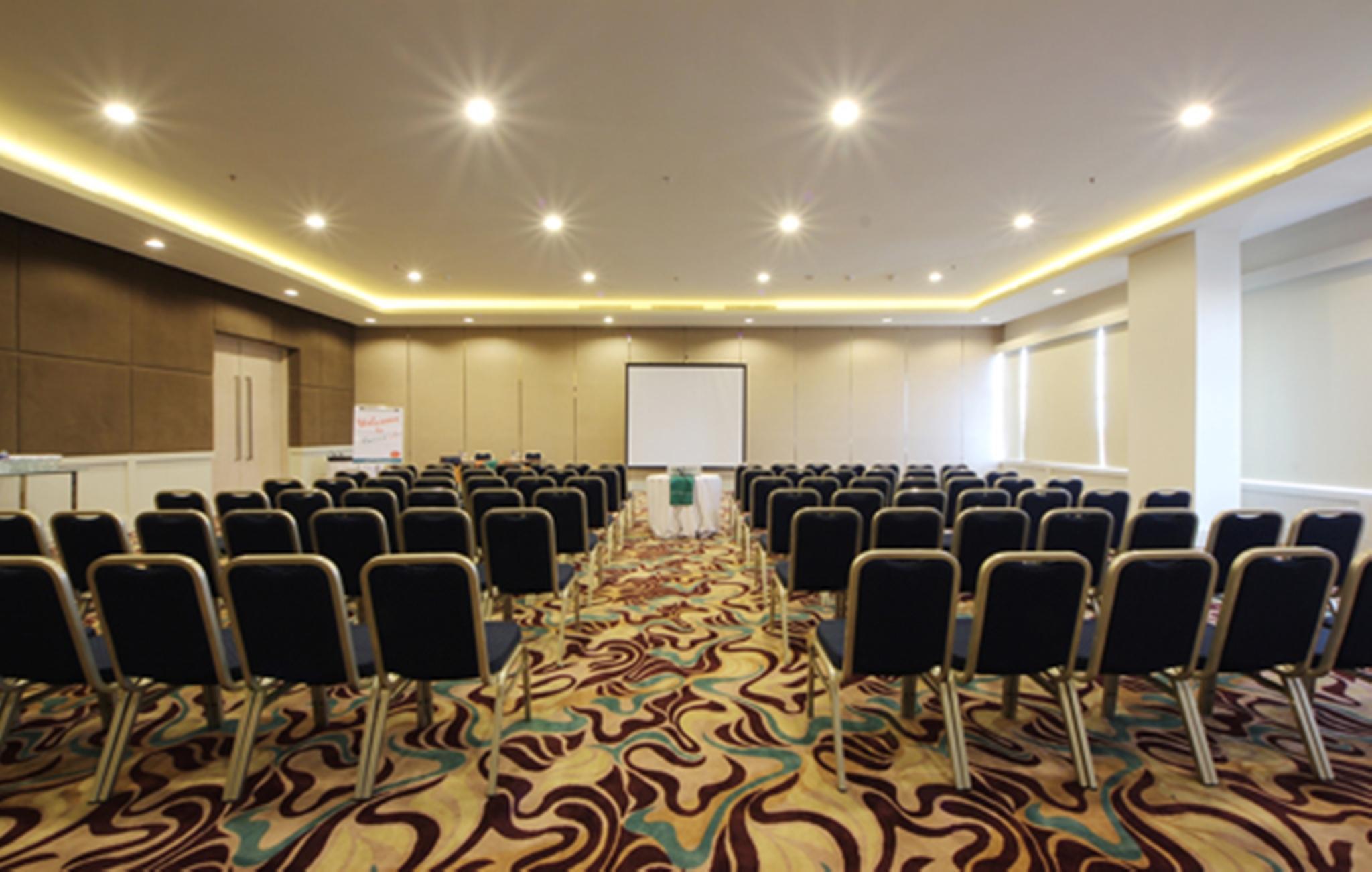 Harris Hotel & Convention Festival Citylink בנדונג מראה חיצוני תמונה